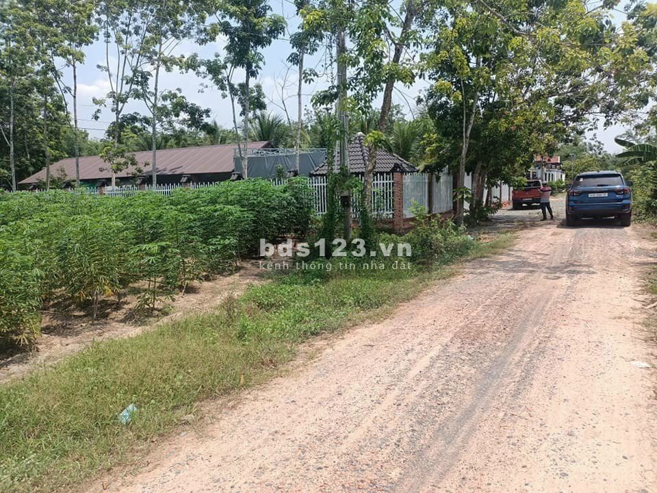 15m mặt tiền quy hoạch nhựa 60m thông thẳng cụm CN lớn nhất xã, cách DT753 chỉ 100m đi vào