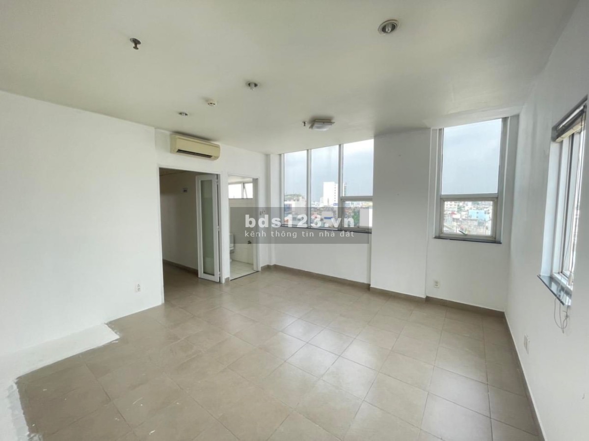 Cho thuê văn phòng nhỏ 25m2 view thoáng mát tại Lê Quang Định Bình Thạnh