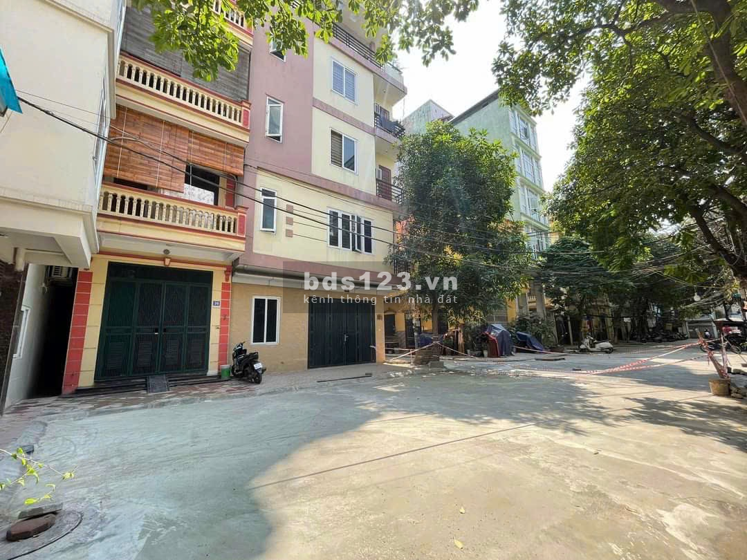 Phân lô ô tô, vỉa hè 2M - Lô góc, ngõ thông - Dân xây KCBT chắc chắn ở ngay