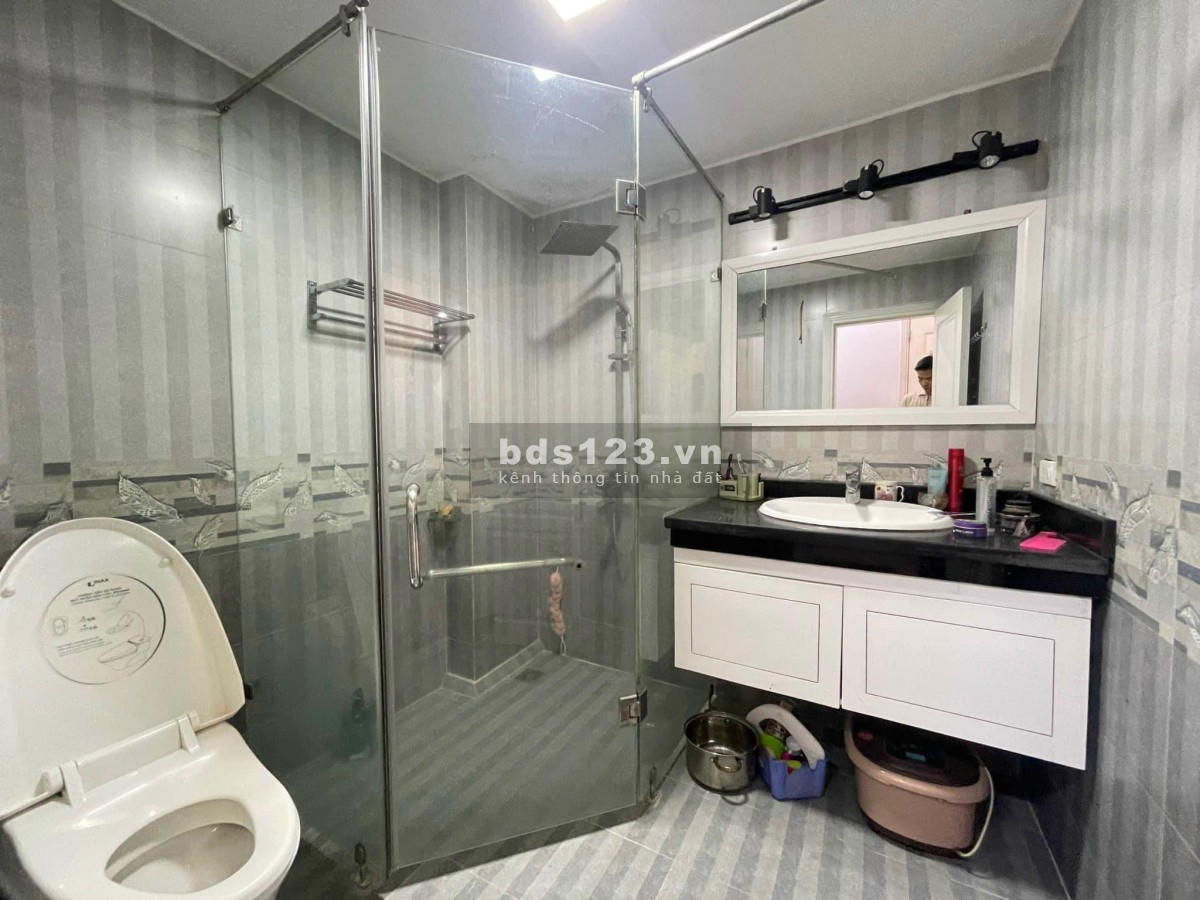 B️án nhà đẹp Hà Nội - mặt ngõ 3m - kinh doanh online 37m × 5. 4.4 tỷ. gốc đề