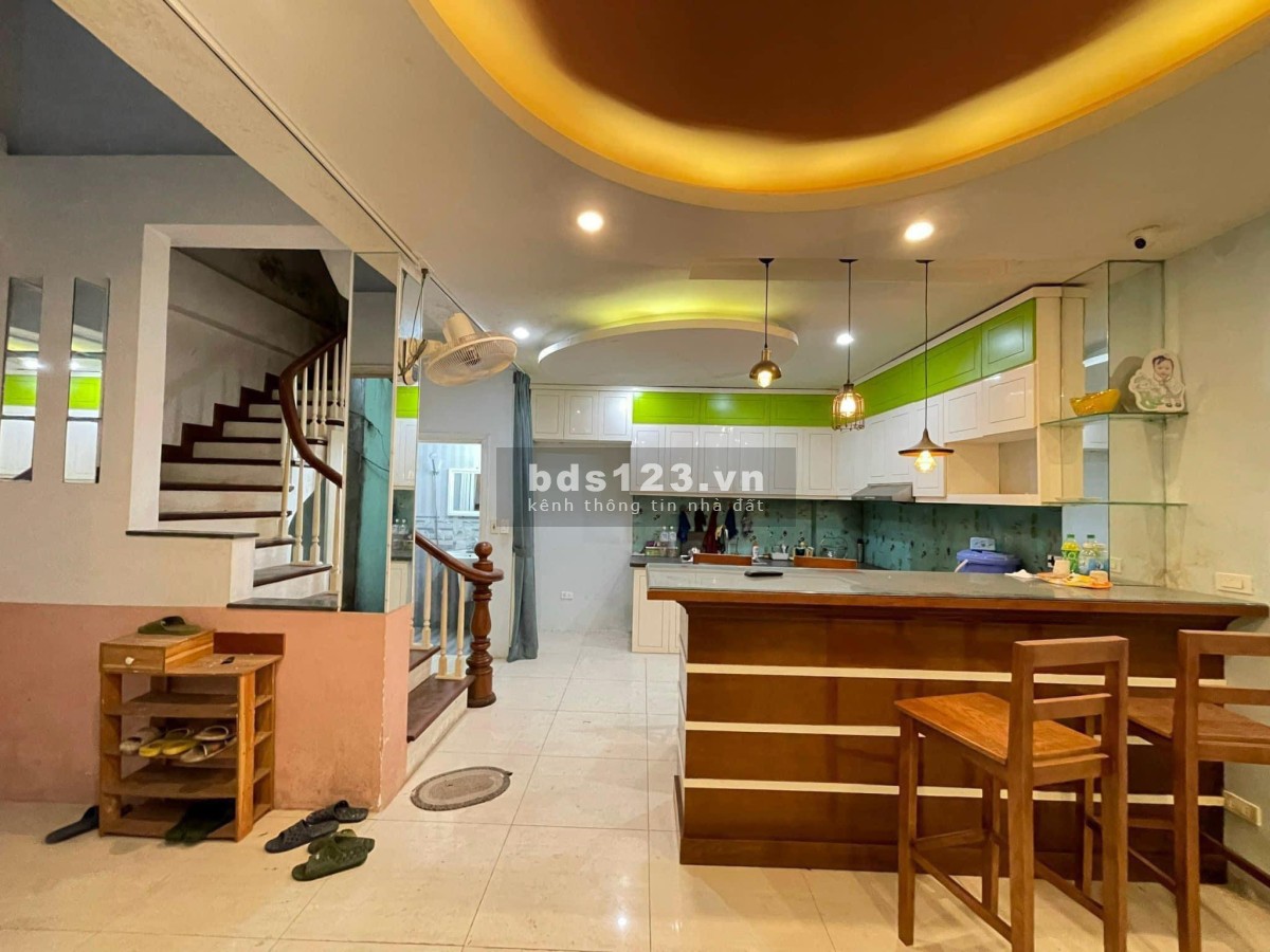 B️án nhà đẹp Hà Nội - mặt ngõ 3m - kinh doanh online 37m × 5. 4.4 tỷ. gốc đề