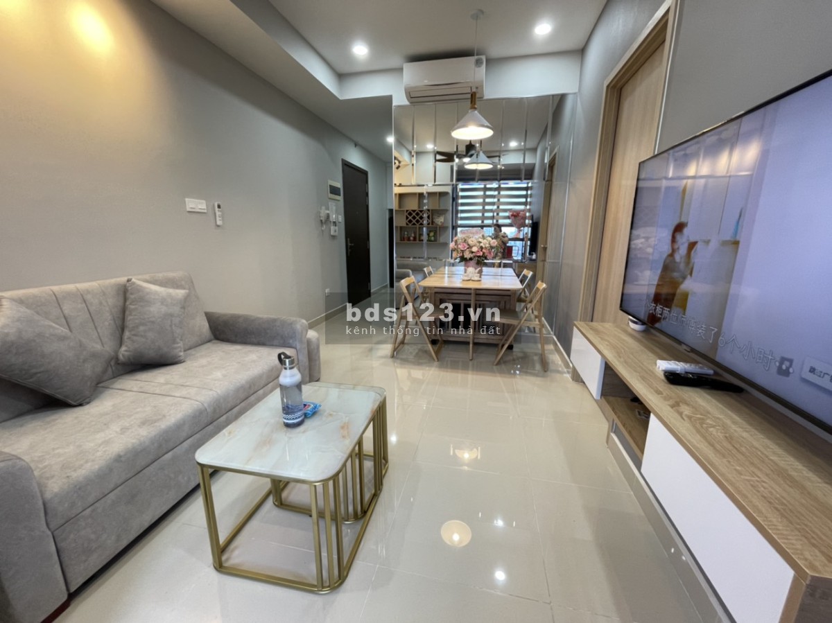 The Sun Avenue bán studio 32m2 giá rất tốt 1,65 tỷ sẵn nội thất