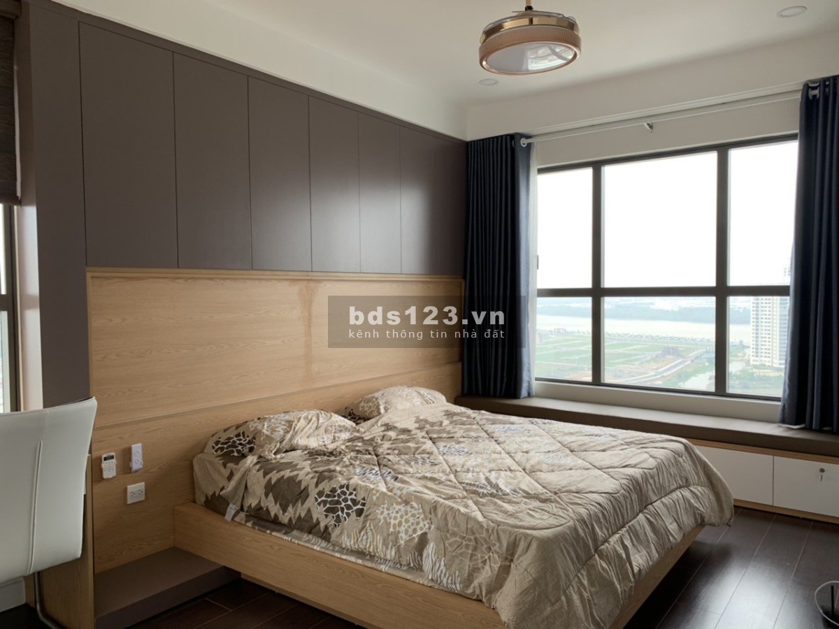 Giá quá tốt 4,6 tỷ 3pn The Sun Avenue vào việc ngay thôi anh chị em ơi! View thoáng giá tốt Q2