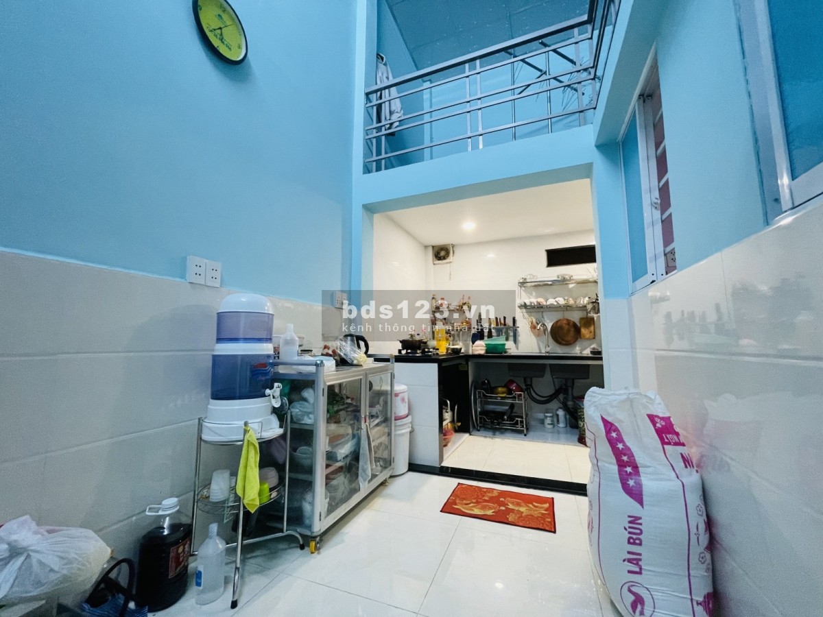 Bán nhà HXH Đặng Văn Bi, Trường Thọ, Thủ Đức, giá rẻ