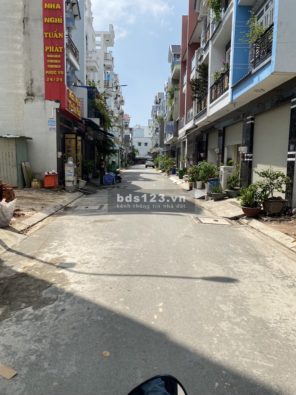 Bán lô đất thổ cư 56m2 liền kề khu Tên Lửa, sẵn sổ hồng sang tên ngay