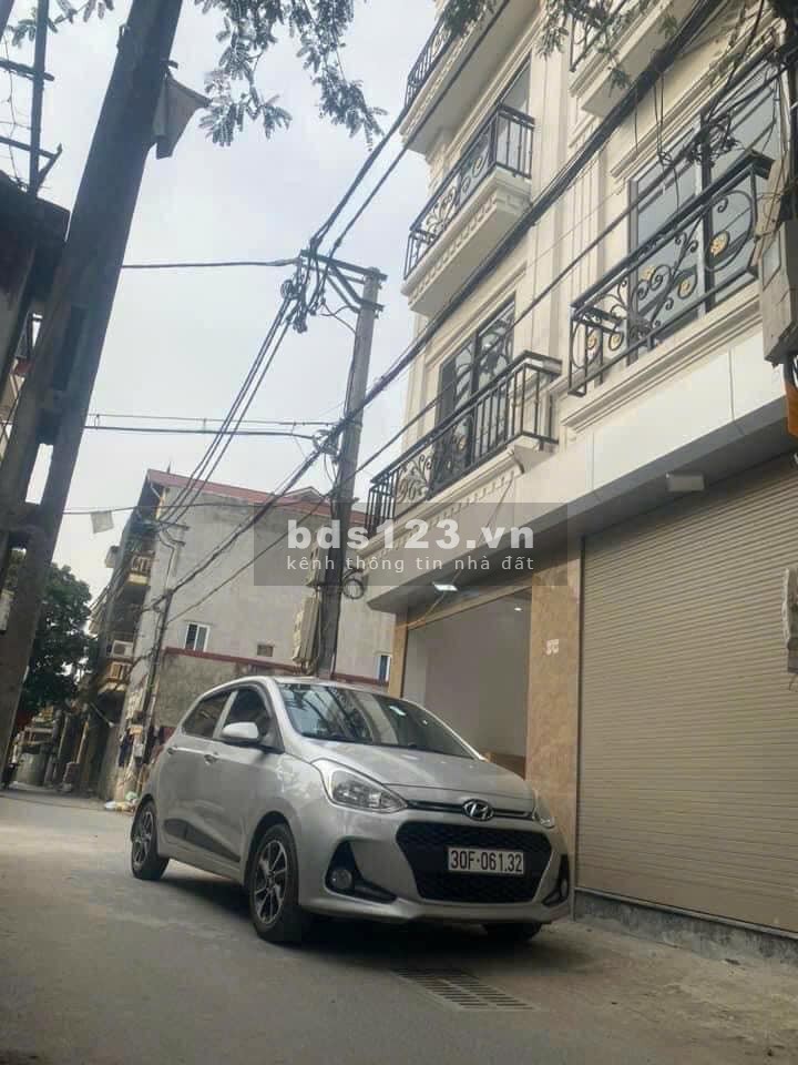 Bán nhà Nam Từ Liêm ô tô đỗ cửa, vào nhà, ngõ rộng 35m2 4,2 tỷ