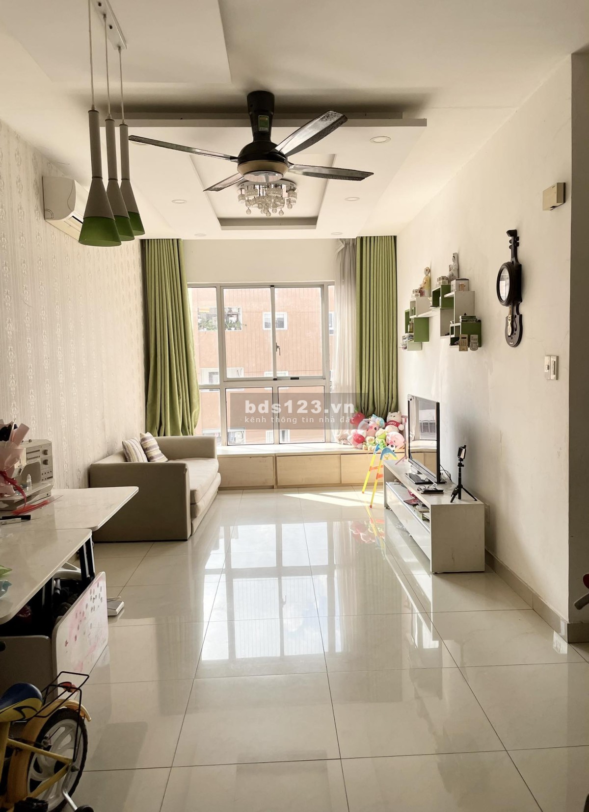 Chính chủ cần bán nhanh căn hộ Ruby Celadon 70m2 giá rẻ nhất thị trường chỉ 2tỷ5-A. Sang 0339778689