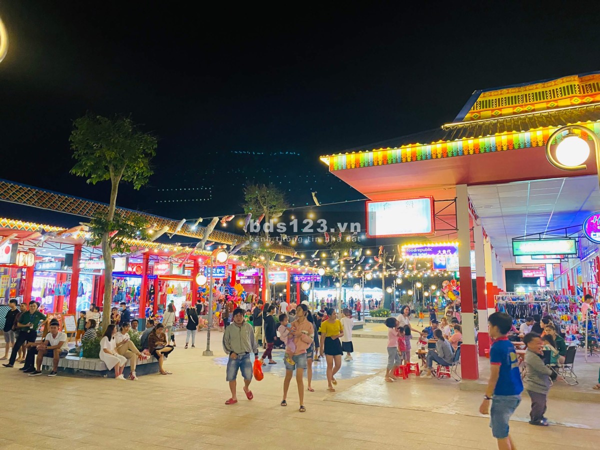 Bán nhà phố khu đô thị phức hợp cảnh quan Cát Tường Phú Hưng tại Bình Phước