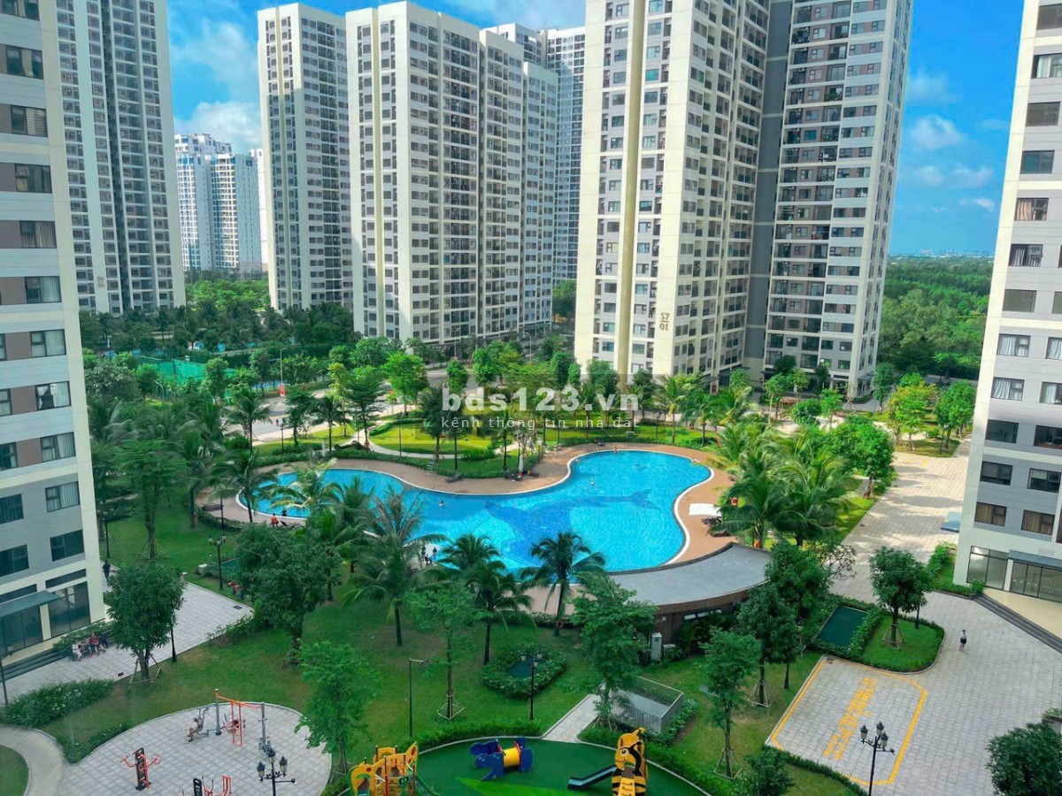 Cần bán căn hộ Vinhomes Grand Park có sổ hồng giá chỉ từ 1,25 tỷ/căn