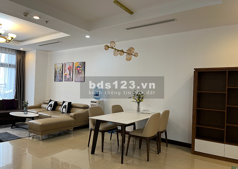 Căn hộ 2 phòng ngủ đủ đồ giá thuê chỉ 18tr/tháng. Royal City