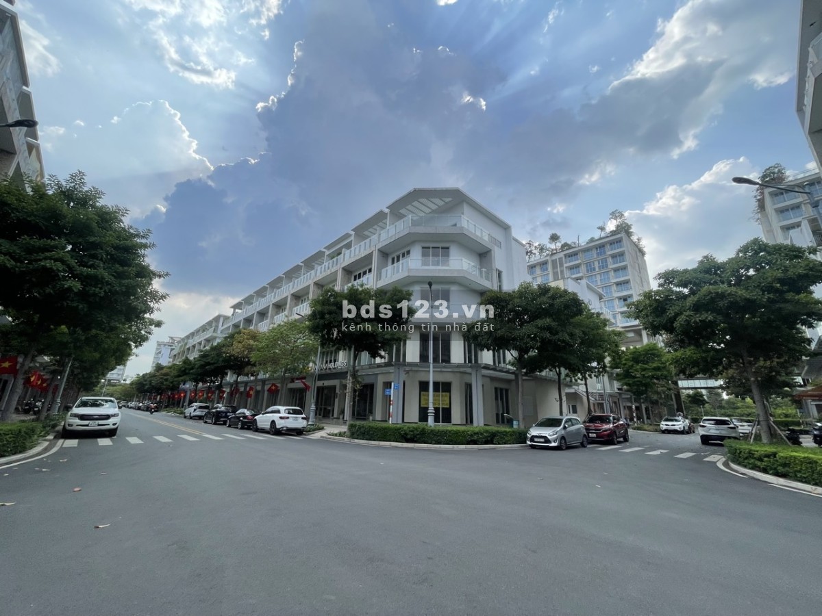 Bán SH Saritown Sala giá 72 tỷ đang có dòng tiền thuê 90triệu/ tháng