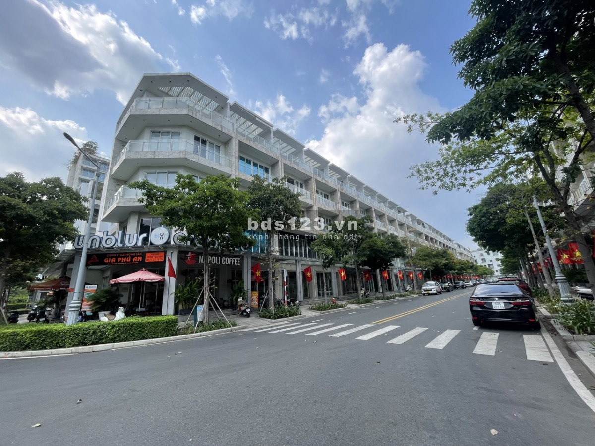 Bán SH Saritown Sala giá 72 tỷ đang có dòng tiền thuê 90triệu/ tháng