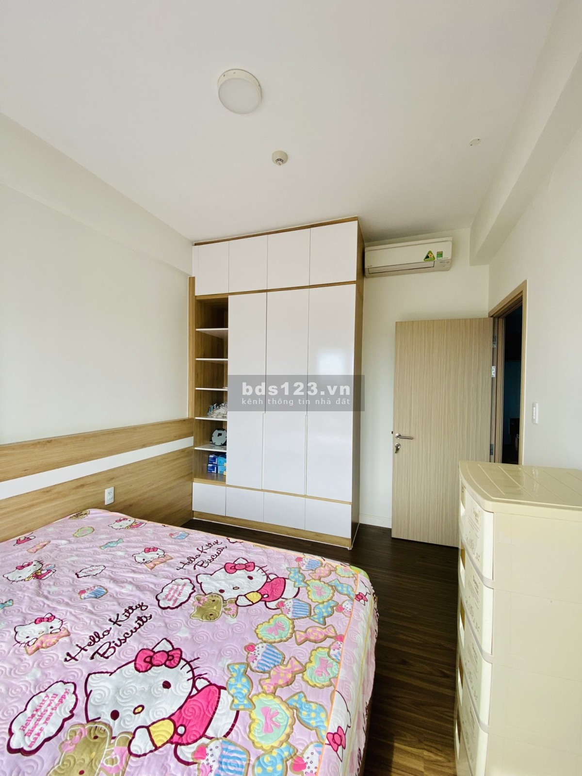 Cần bán gấp căn hộ Safira Khang Điền, 87m2 3PN - 2WC Full NT như hình, giá chỉ 3 tỷ 280 bớt lộc