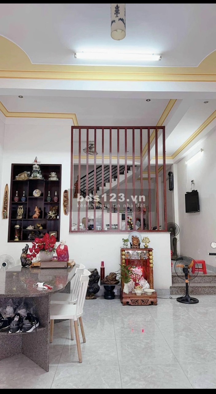 Bán nhà 2 tầng mặt tiền Đồng Nai 93.7m2 giá 6.2 Tỷ mặt tiền Kinh Doanh