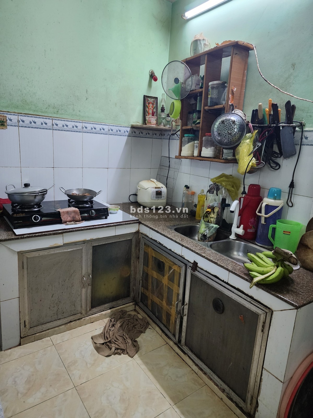 Bán nhà, Luỹ Bán Bích, Tân Phú, 49m2, 4 Tầng, chỉ 4 tỷ.