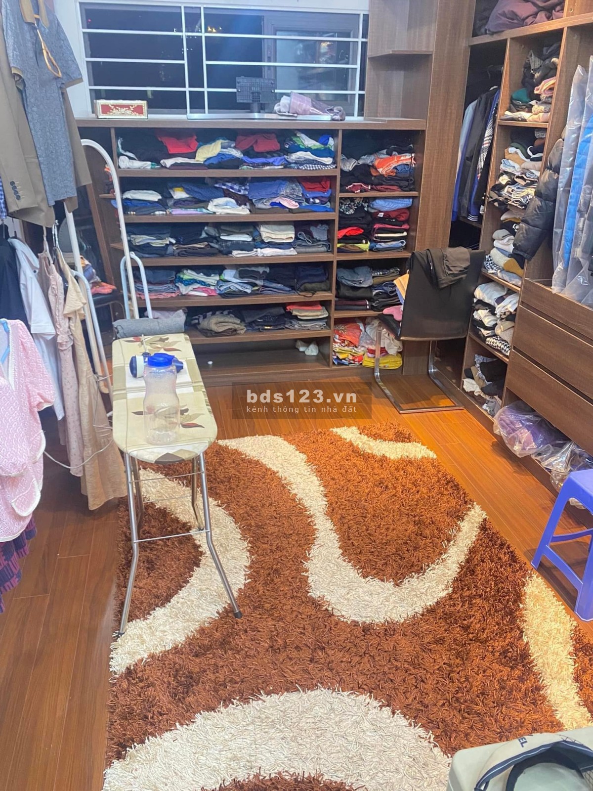 Bán nhà phố Võ Chí Công, 40m x 6 tầng, tặng nội thất giá nhỉnh 7 tỷ