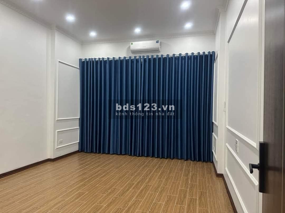 NHÀ ĐẸP,DT 50M, KHƯƠNG ĐÌNH, NGAY NGÃ TƯ SỞ, MT 4,3M, 4 TẦNG, 6 PHÒNG NGỦ, GIÁ 6,3 TỶ