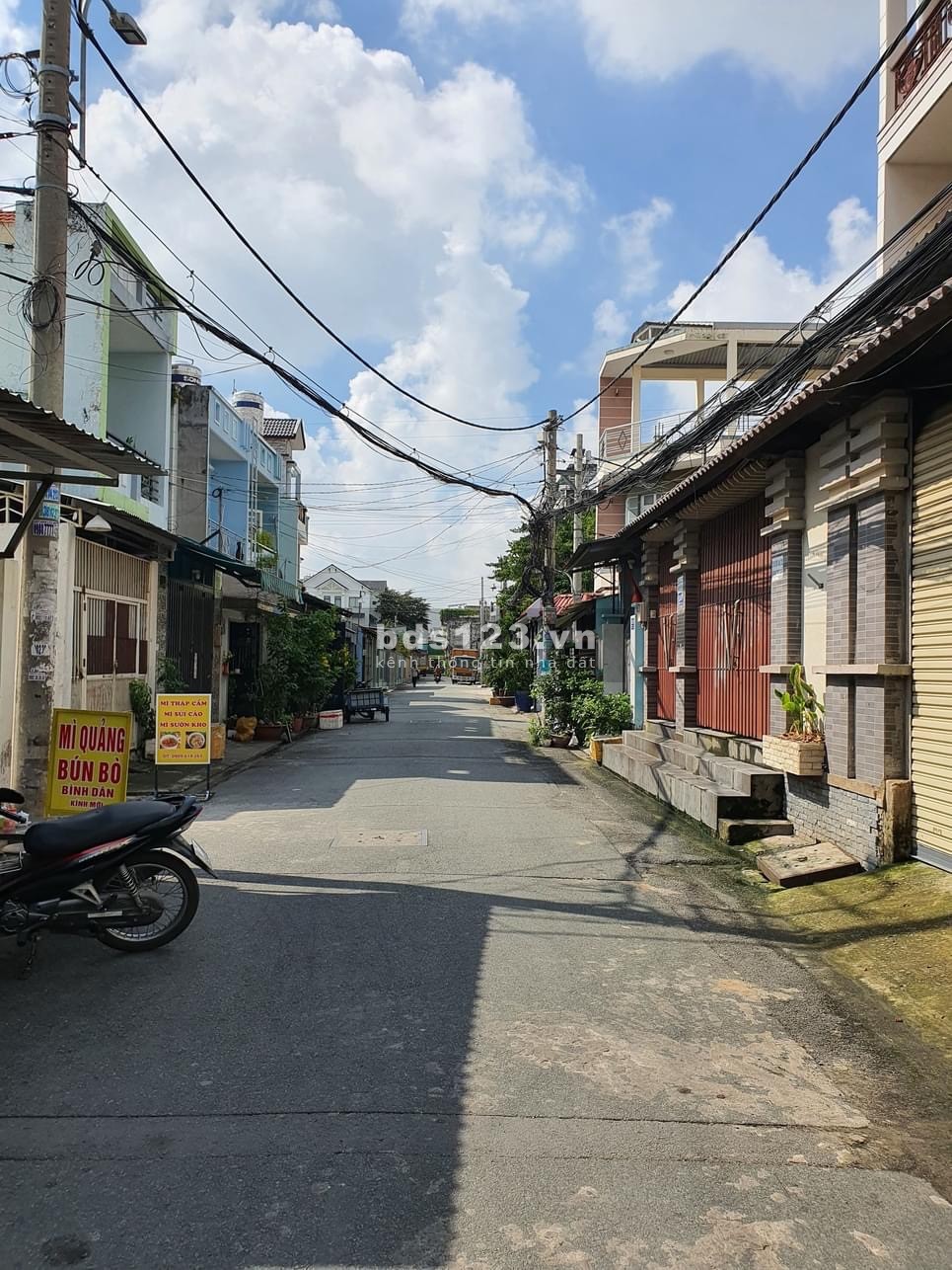 BÁN GẤP NHÀ 3 TẦNG PHƯỜNG BÌNH HƯNG HOÀ B,BÌNH TÂN - HẺM XE HƠI 6M - GIÁ 4tỷ5