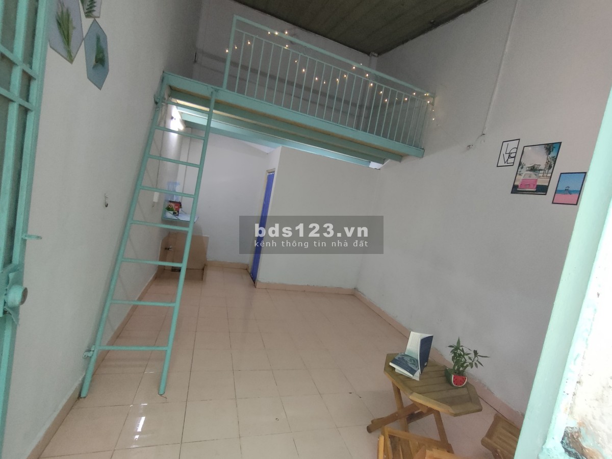 Phòng trọ gác, máy lạnh mới không giới hạn người ở tại Dương Quảng Hàm, Gò Vấp