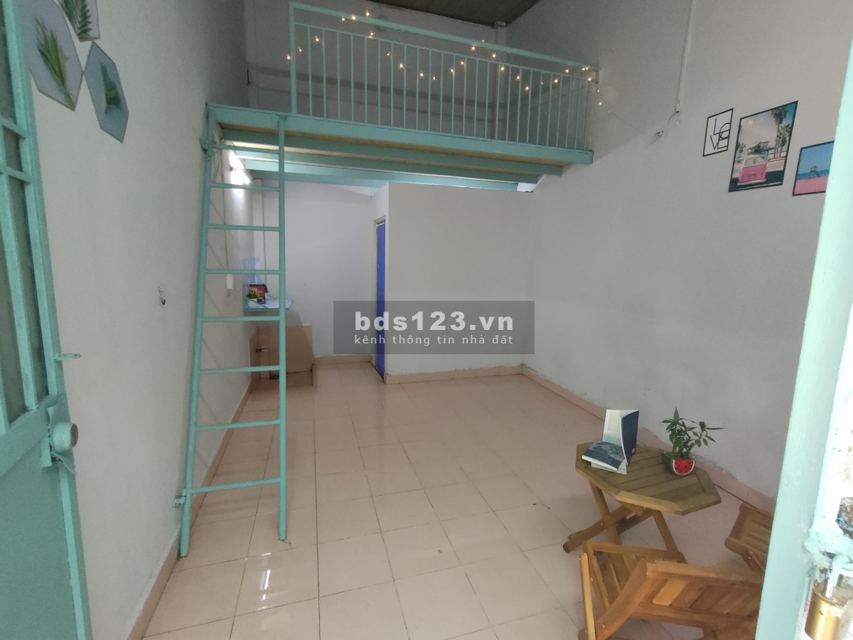 Phòng trọ gác, máy lạnh mới không giới hạn người ở tại Dương Quảng Hàm, Gò Vấp