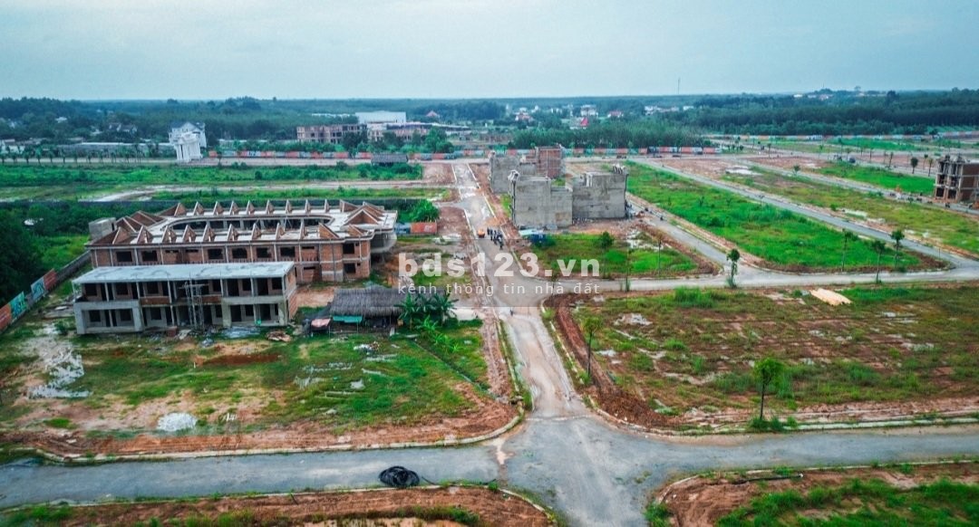 Bán đất Mặt tiền DT741 Thành phố Tân Uyên Bình Dương Hỗ trợ trả góp 0 lãi suất