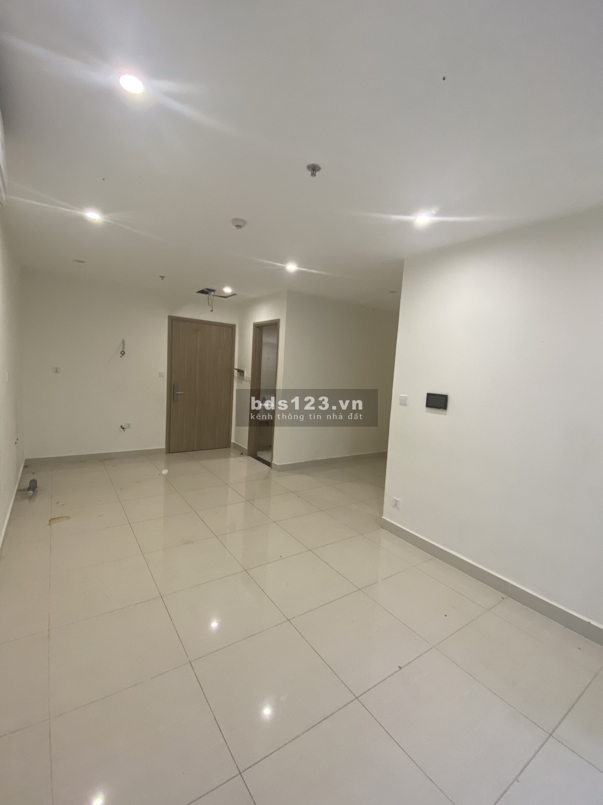 Chính chủ cần bán gấp căn hộ 1PN+1 nguyên bản giá 1,410 tỷ - Vinhomes Ocean Park