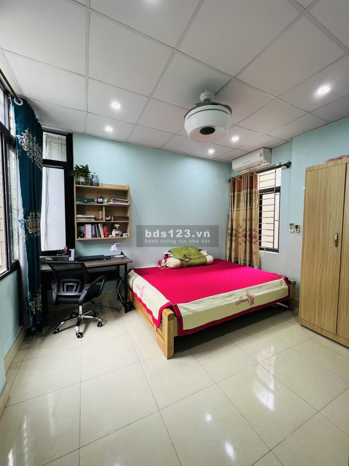 Cần bán gấp nhà Trần bình, 42m x 4 tầng, giá nhỉnh 6 tỷ