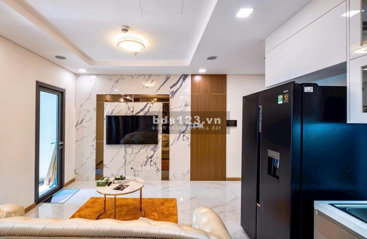 Cần tiền BÁN GẤP căn hộ The Sun Avenue 3 PN 96m2 chỉ 5,8 tỷ ban công dài, LH 083 555 8886