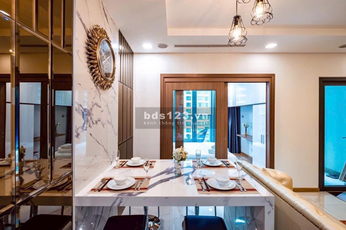 Cần tiền BÁN GẤP căn hộ The Sun Avenue 3 PN 96m2 chỉ 5,8 tỷ ban công dài, LH 083 555 8886