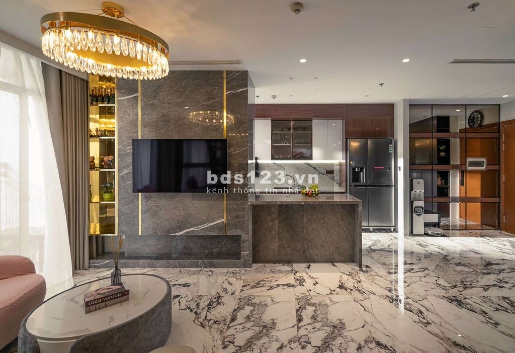 BÁN GẤP The Sun Avenue 3 phòng ngủ, dt 109m², giá 6,2 tỷ, full nội thất siêu đẹp, LH 0835558886