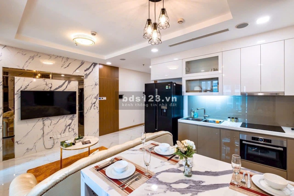 Cần tiền BÁN GẤP căn hộ The Sun Avenue 3 PN 96m2 chỉ 5,8 tỷ ban công dài, LH 083 555 8886
