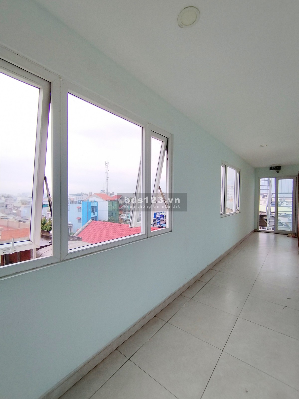 Chính chủ cho thuê văn phòng rộng 70M2 - MT Nguyễn Sỹ Sách - Tân Bình - Gía 11 tr - Được hỗ trợ giá