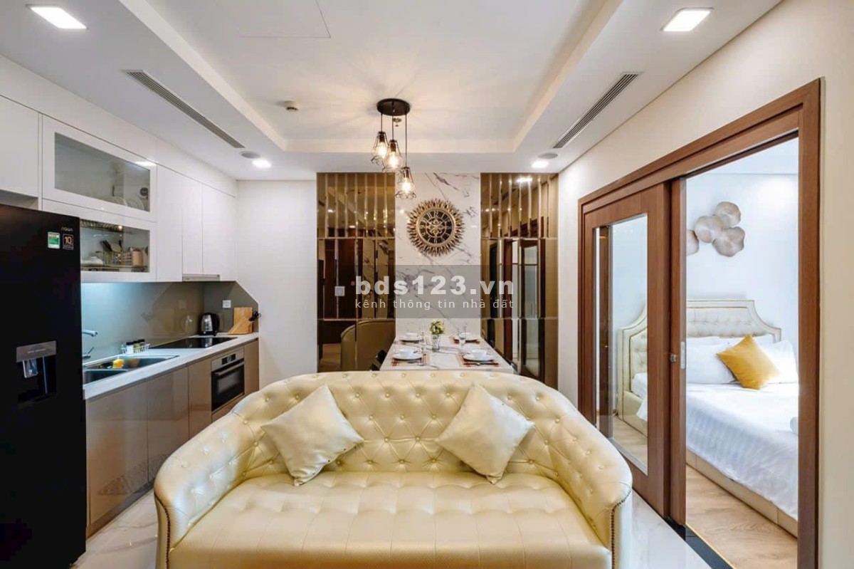 Cần tiền BÁN GẤP căn hộ The Sun Avenue 3 PN 96m2 chỉ 5,8 tỷ ban công dài, LH 083 555 8886