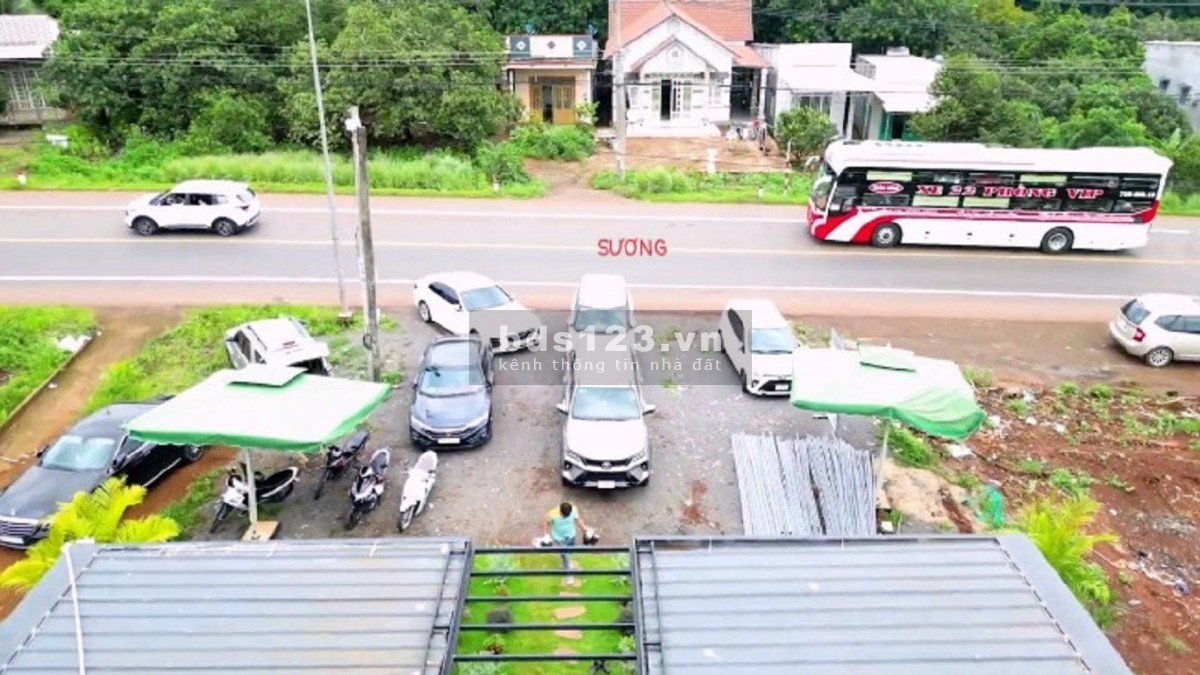 Gia đình cần tiền sang gấp 4.320M2 đất 2 mặt tiền QL20. Gía 6 tỷ 8.