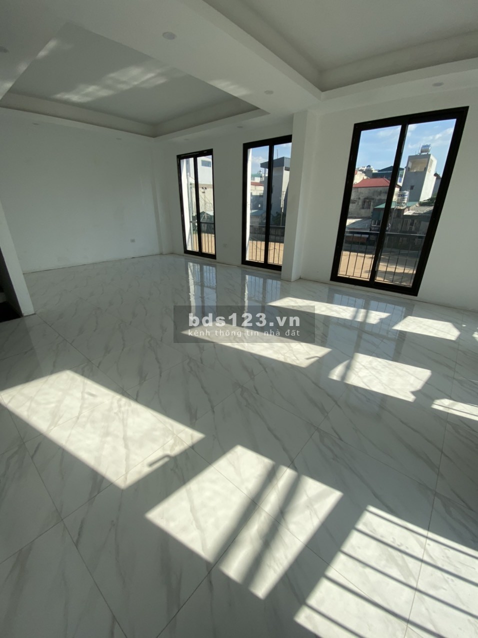 Chính chủ bán nhà DT 50m² x 5 tầng và thang máy tại ngõ 124 Do Nha - Nam Từ Liêm