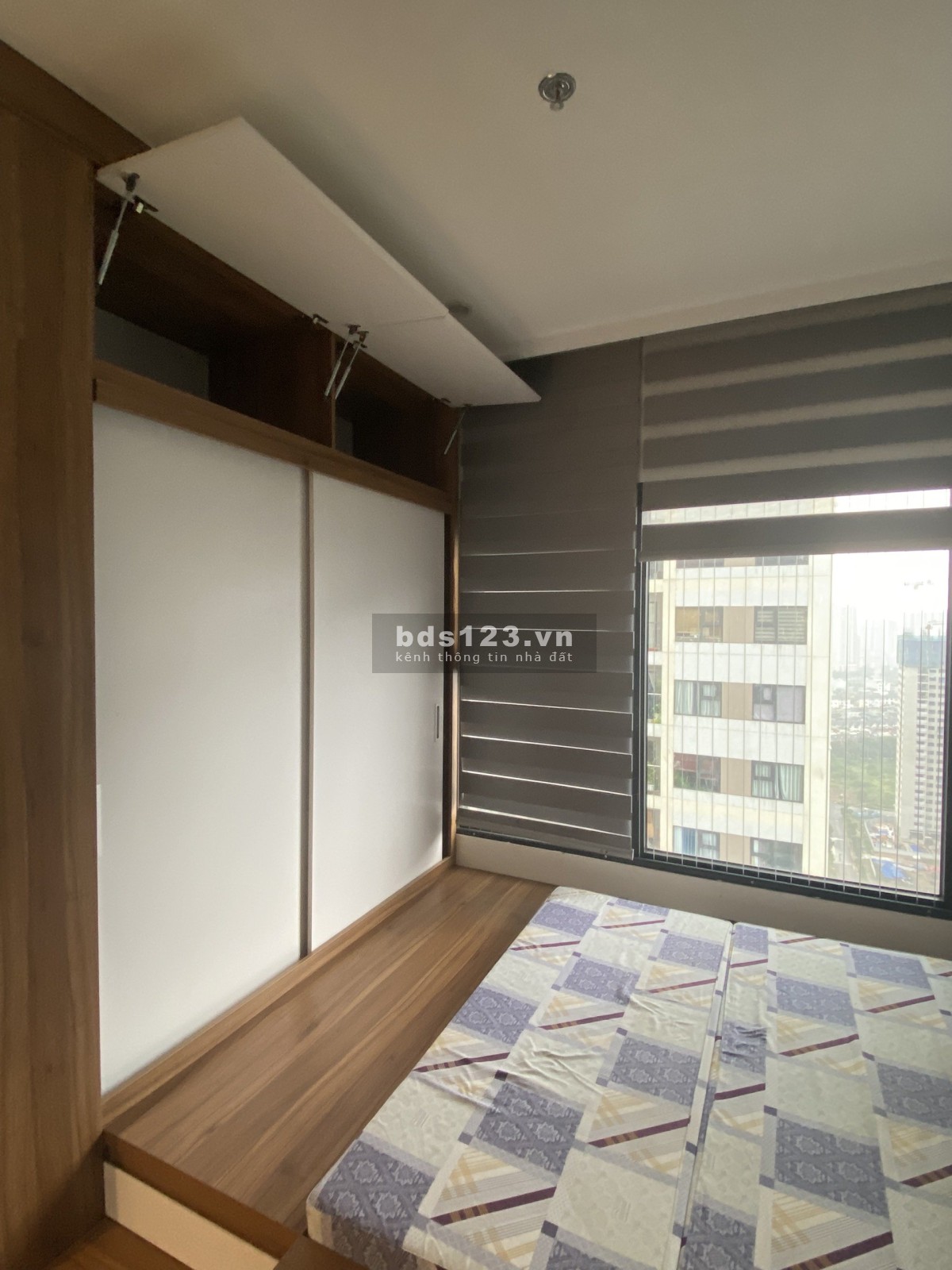 Chính chủ cần bán căn hộ 3pn tòa S302 dự án Vinhomes Smart City
