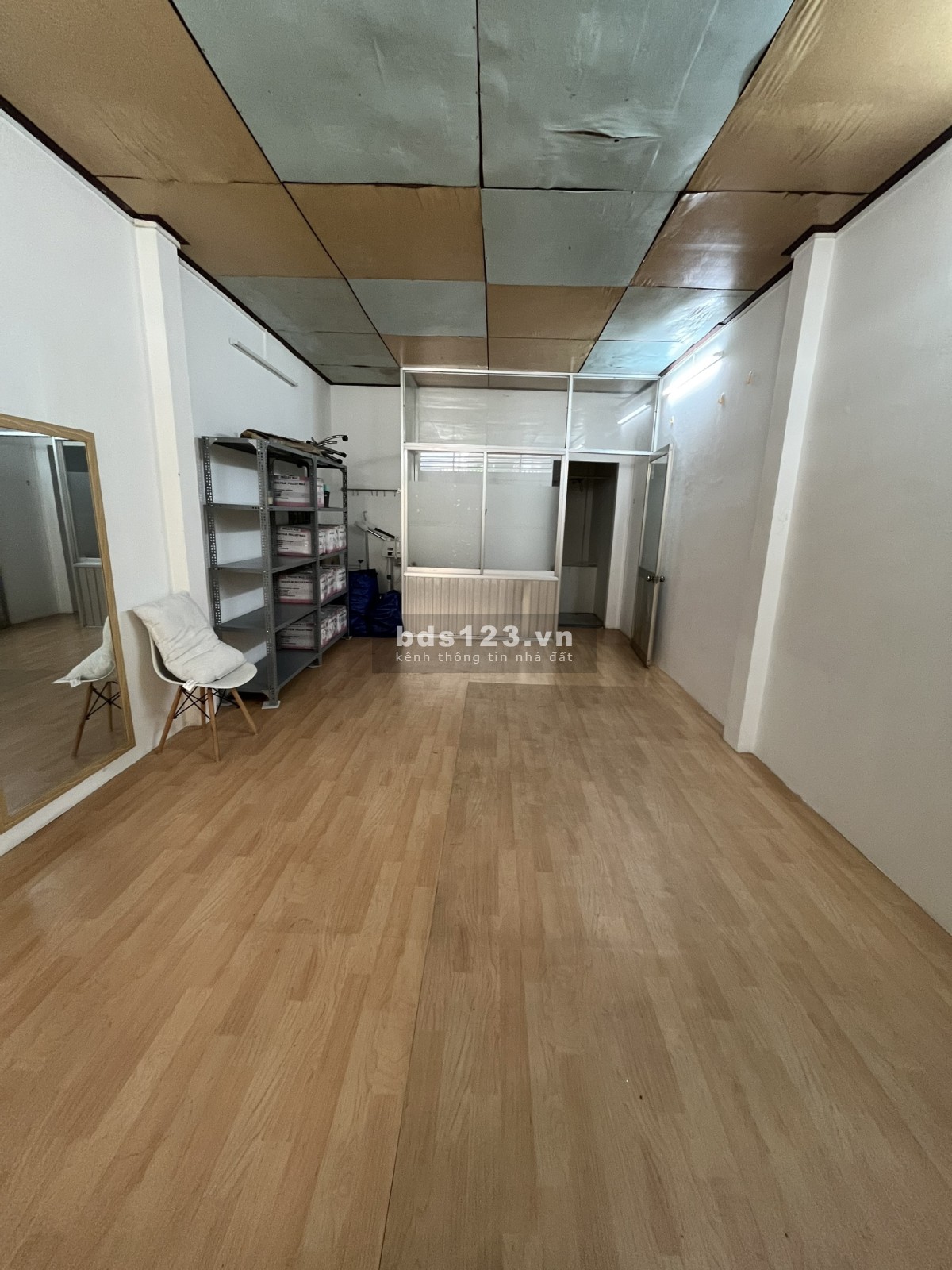 Bán nhà hẻm 107 Ni Sư Huỳnh Liên, phường 10, Tân Bình, DT 40m², giá 5,2tỷ