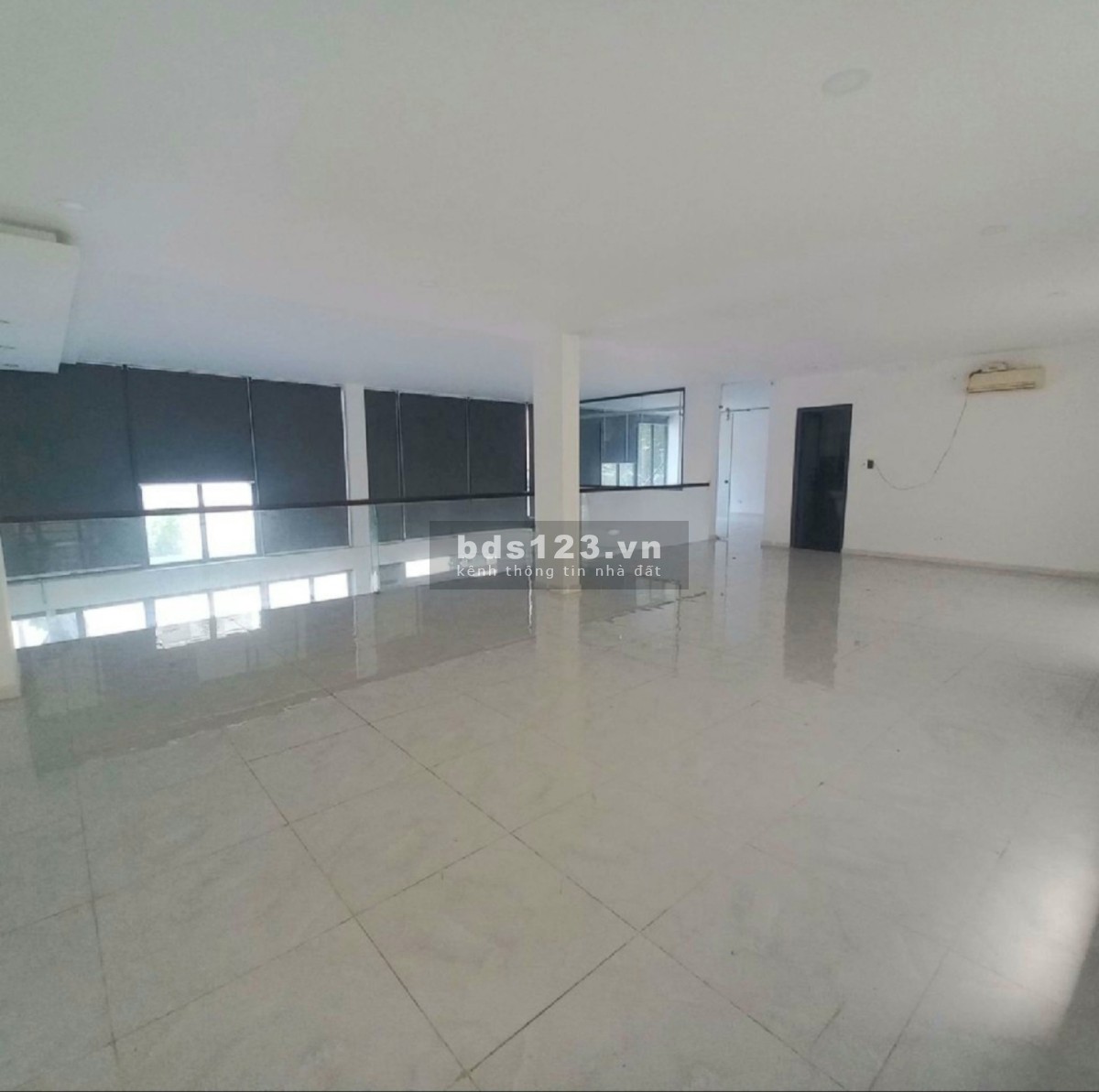 Mặt bằng 200m2 mặt tiền đường khu Phú Thuận