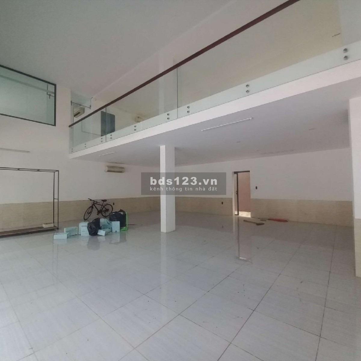 Mặt bằng 200m2 mặt tiền đường khu Phú Thuận