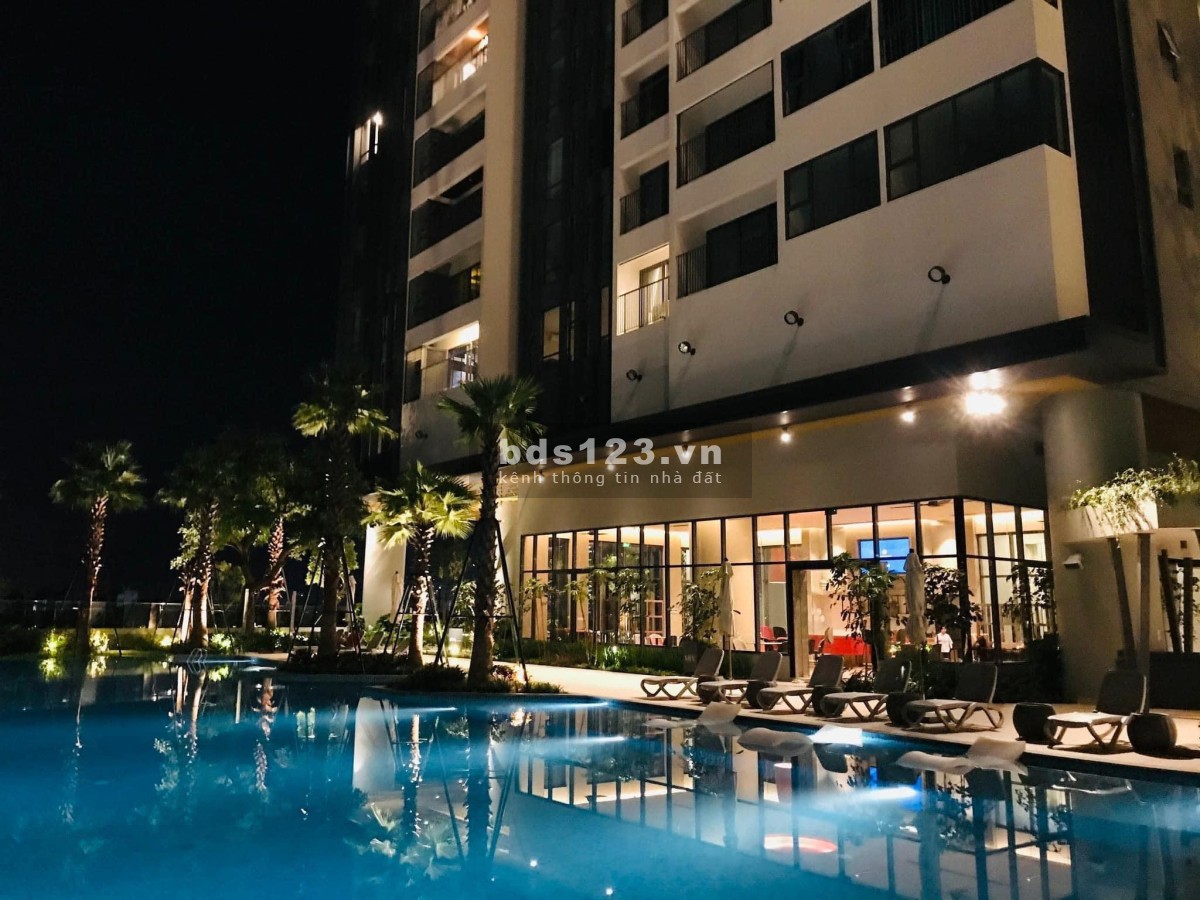 Chính chủ thật cần bán căn hộ 2 ngủ + 1WC to tại Park Kiara, Park City