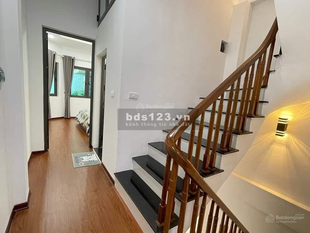 Bán nhà Tứ Hiệp Thanh Trì nhà đẹp ngõ nông rộng sát đường oto tiện ích - 50m, 4 tầng, gía 3,7 tỷ