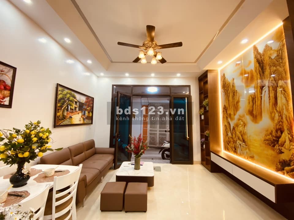 Siêu phẩm nhà ngõ Tân Mai, ngõ nông, nội thất 5 sao, 30m² x 4 tầng, giá 3 tỷ 78