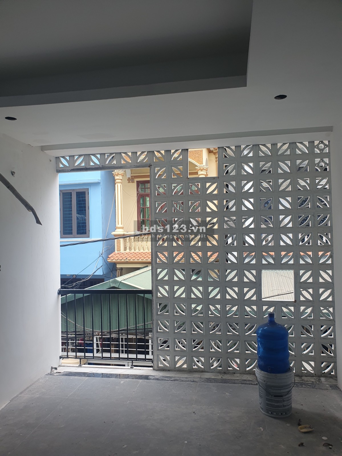 Bán nhà tại ngõ 142 Lệ Mật Long Biên