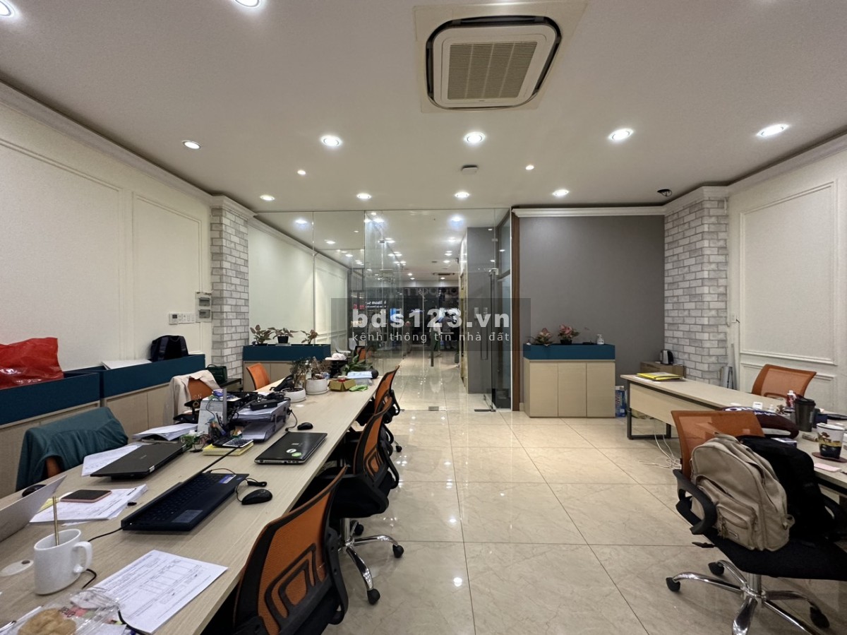 Shophouse Sala mặt tiền đường B4 - 4.5 lầu rộng đẹp full nội thất văn phòng giá chỉ 110 triệu