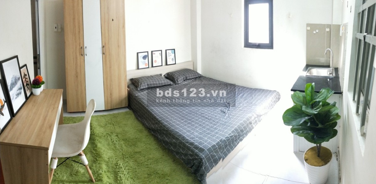Căn hộ Studio đầy đủ tiện nghi. Rộng sạch sẽ có cửa sổ lớn. 1/11 trống. 3tr4 (có tủ lạnh) ko giường