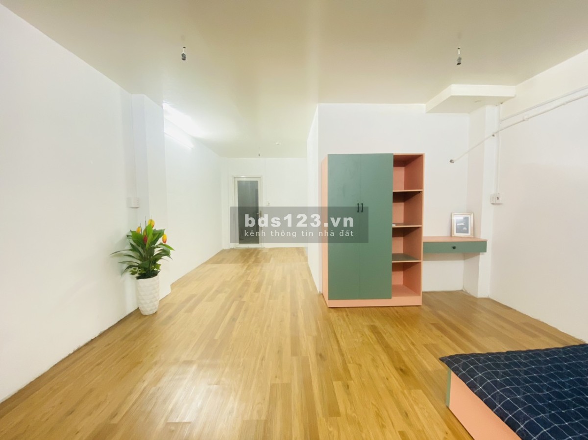 Studio 40m2, 1PN, đầy đủ tiện nghi. Dọn vào ở ngay.Giá: 5tr5 (tủ lạnh + sofa)