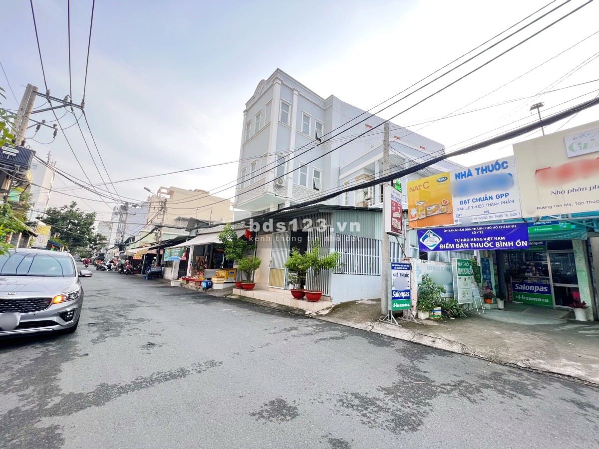 Bán nhà DT 8x32m mặt tiền Tân Mỹ cạnh trường ĐH Marketting Q7 giá 130tr/m²
