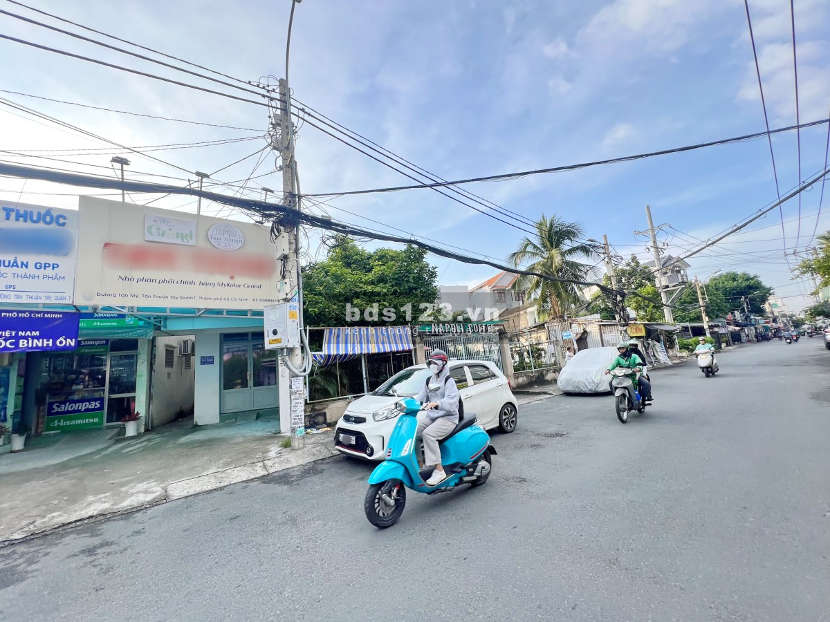 Bán nhà DT 8x32m mặt tiền Tân Mỹ cạnh trường ĐH Marketting Q7 giá 130tr/m²
