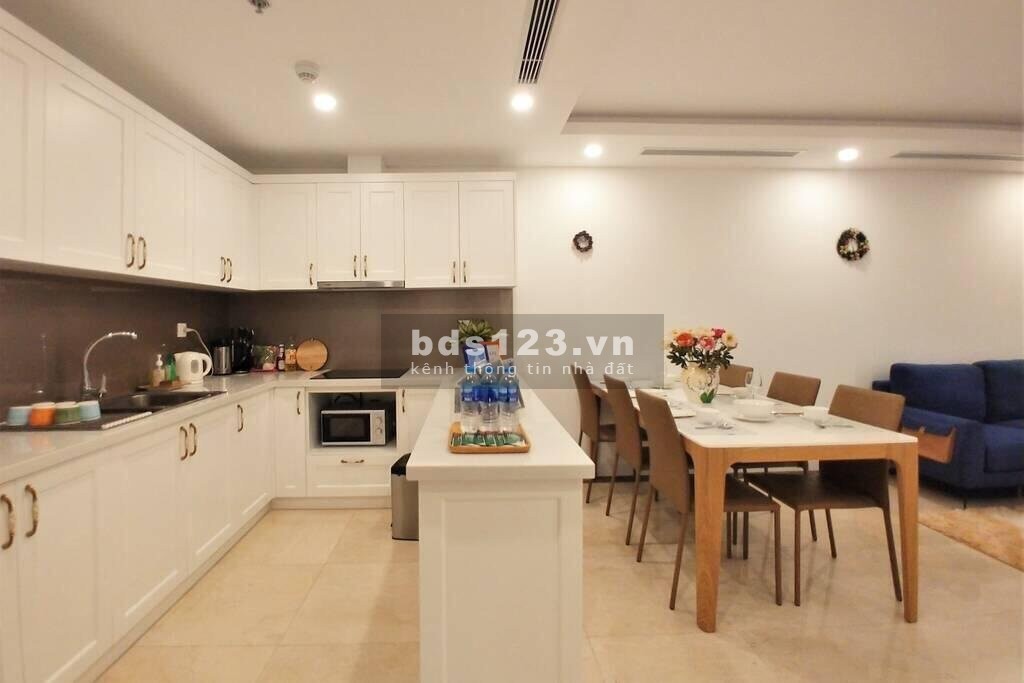 Cho thuê căn hộ Aqua Central 44 Yên Phụ 120m2, 3 phòng ngủ nội thất đầy đủ. LH 0969 866 063