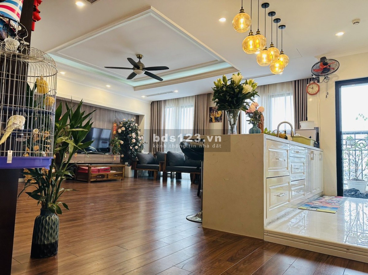 Bán gấp căn 3 ngủ rẻ đẹp full nội thất tại Goldmark City
